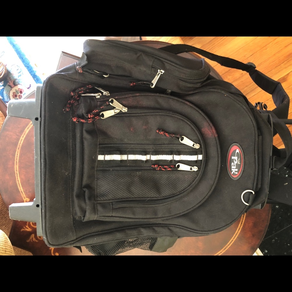 Cal Pak Rolling Luggage Backpack Black Red 3M